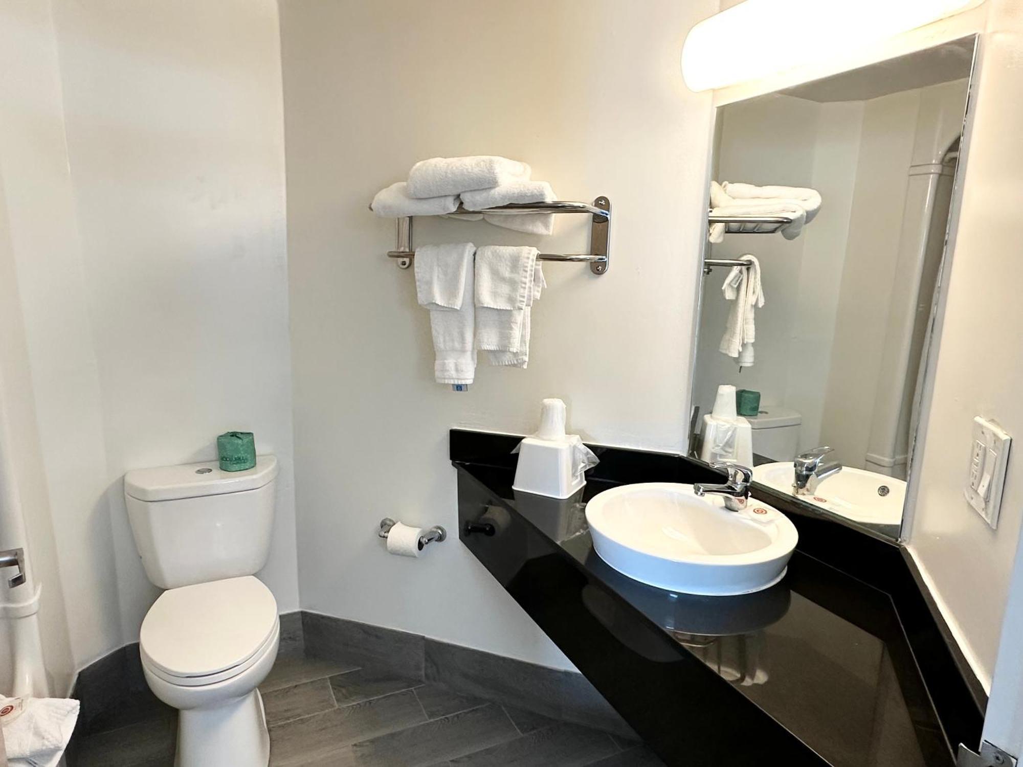 Отель Ramada By Wyndham Lithia Springs Atlanta Экстерьер фото